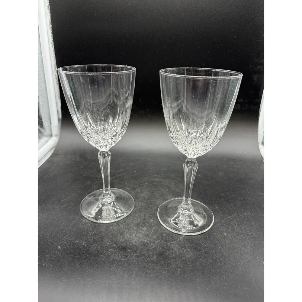 Unbranded pair elegant